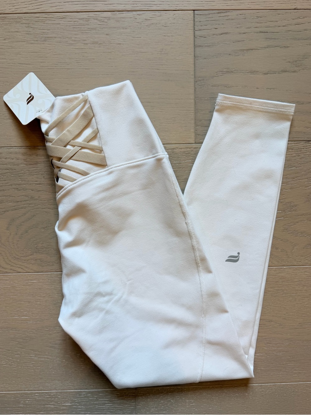 Fabletics Boost PowerHold Strappy 7/8 Leggings Egret Gold Size S NWT